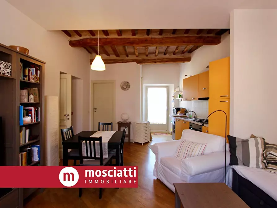 Immagine 1 di Appartamento in vendita  in Corso Vittorio Emanuele a Matelica