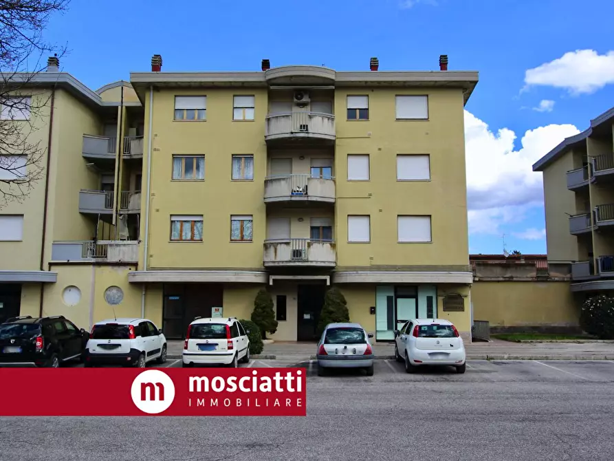 Immagine 3 di Appartamento in vendita  in Via Matteotti a Matelica