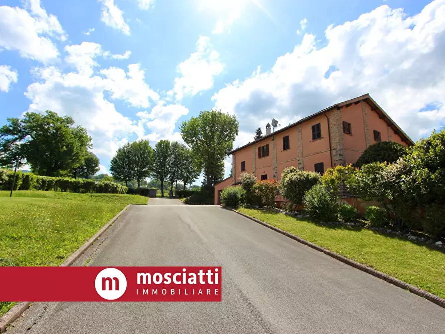 Immagine 5 di Rustico / casale in vendita  in Località Collina a Matelica