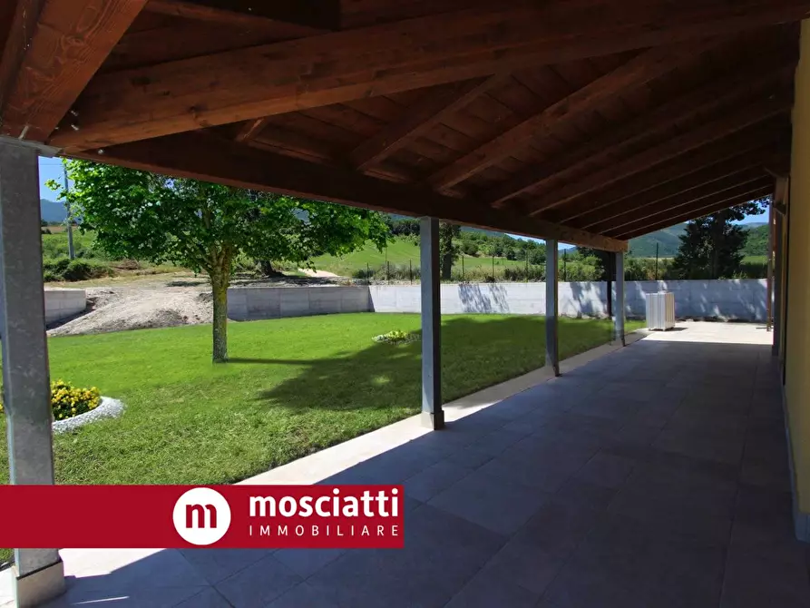 Immagine 5 di Casa indipendente in vendita  in Località Terricoli a Matelica