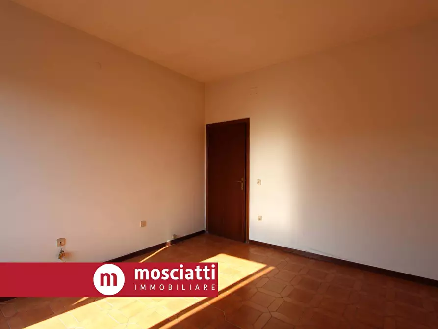 Immagine 11 di Casa indipendente in vendita  in Sttrada Statale 256 a Cerreto D'esi