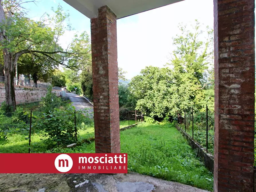 Immagine 4 di Casa indipendente in vendita  in Piazza Gabrielli a Fabriano