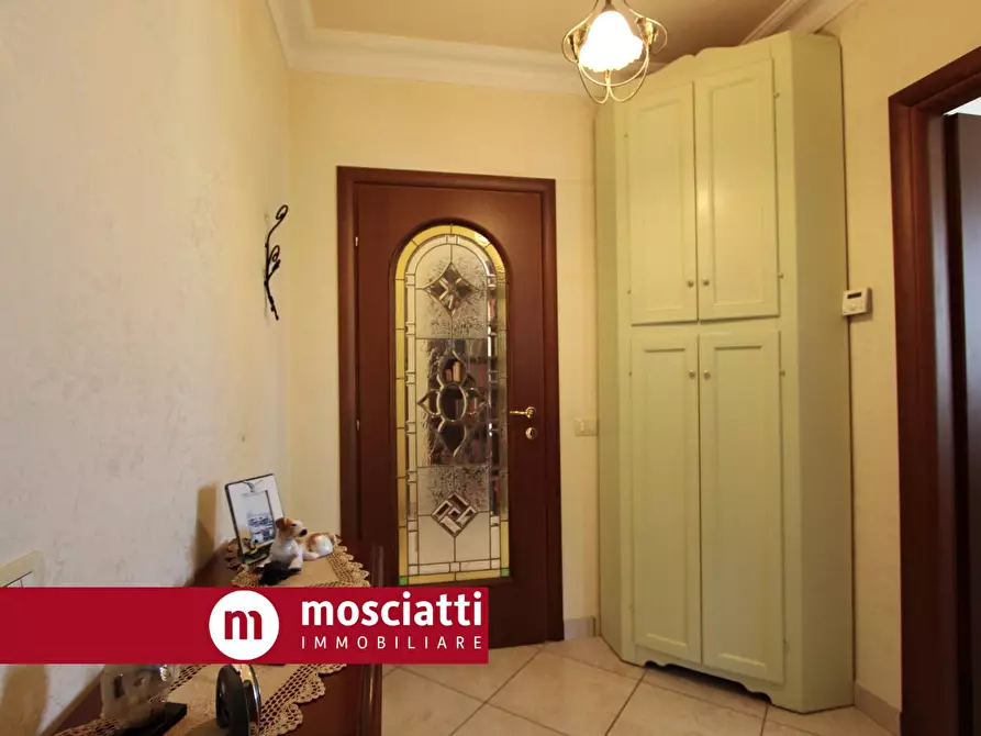 Immagine 7 di Appartamento in vendita  in Via Brodolini a Esanatoglia