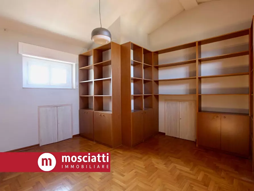 Immagine 22 di Multiproprietà in vendita  in Via Roma a Matelica