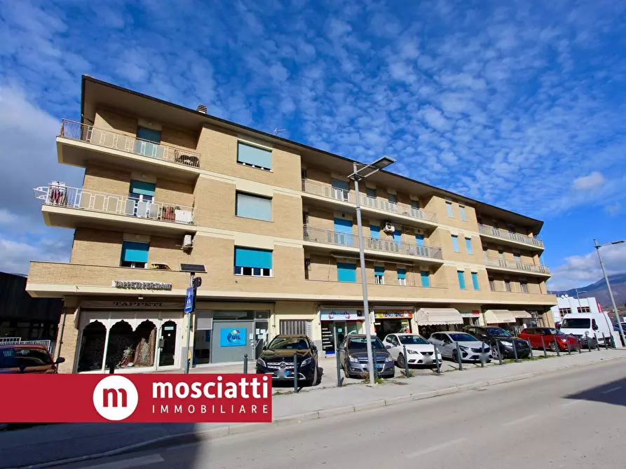 Immagine 7 di Appartamento in vendita  in Via Martiri Della Libertà a Matelica