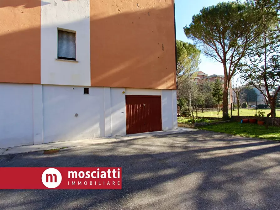 Immagine 9 di Appartamento in vendita  in Via Sabbatini a Matelica