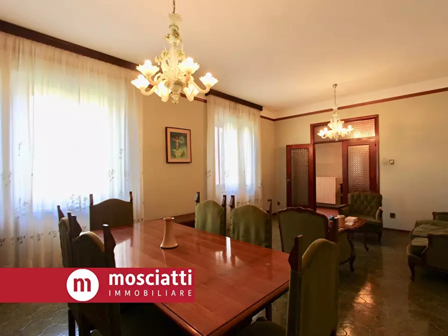 Immagine 4 di Rustico / casale in vendita  in Vocabolo San Gregorio Alto a Matelica