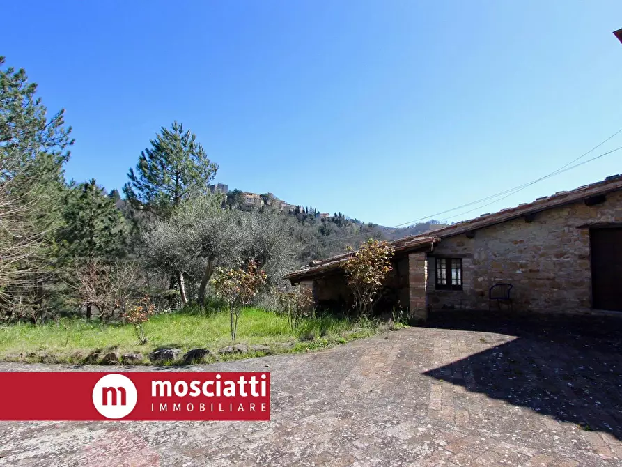 Immagine 3 di Casa indipendente in vendita  in Frazione Acquosi a Gagliole