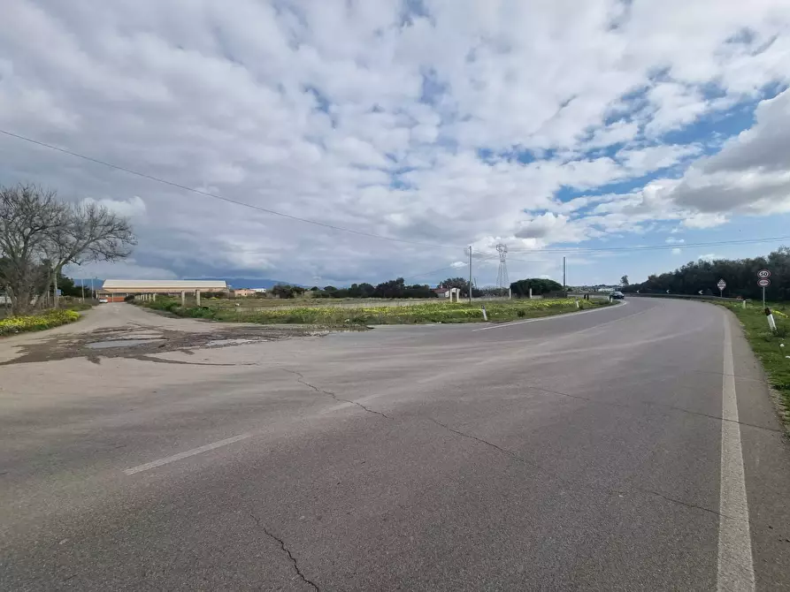 Immagine 6 di Terreno residenziale in vendita  in SS 131 a Sestu