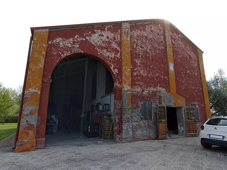 Immagine 25 di Villa in vendita  in della Resistenza a Codigoro