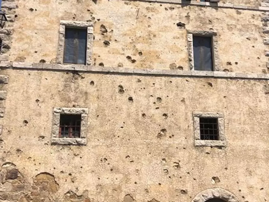 Immagine 7 di Appartamento in vendita  in piaggia della porta a Montalcino