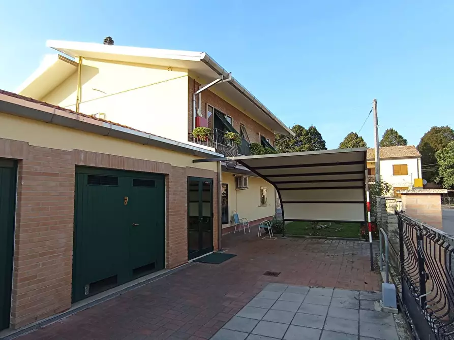 Immagine 6 di Casa bifamiliare in vendita  in Via Lorenzona a Ferrara