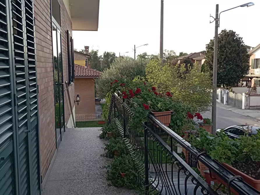 Immagine 14 di Casa bifamiliare in vendita  in Via Lorenzona a Ferrara