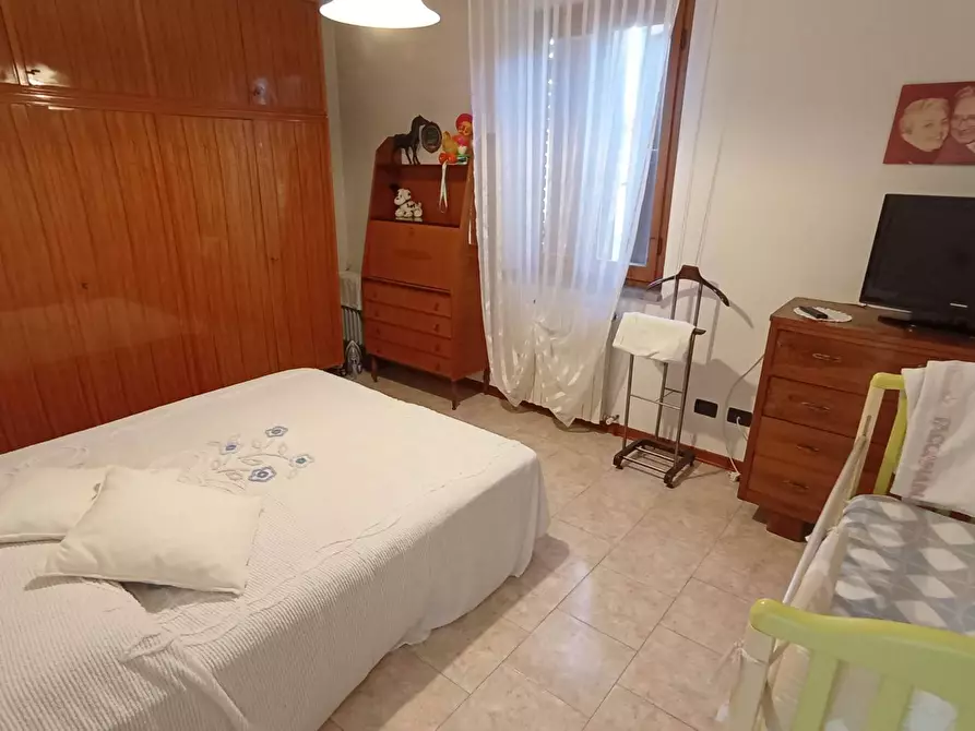 Immagine 19 di Villa in vendita  in Via Bertolda a Ferrara