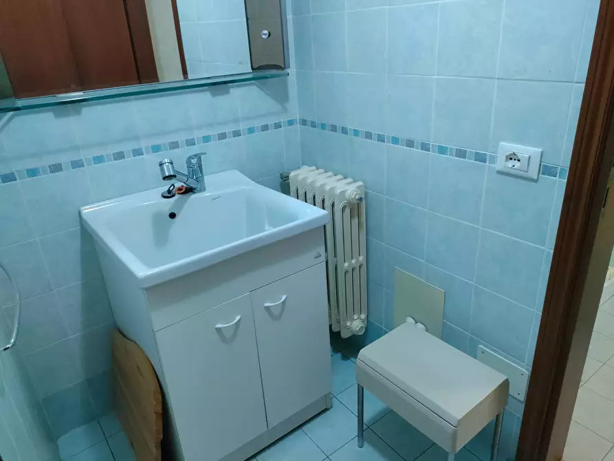 Immagine 22 di Appartamento in vendita  in via Garibaldi a Tresignana