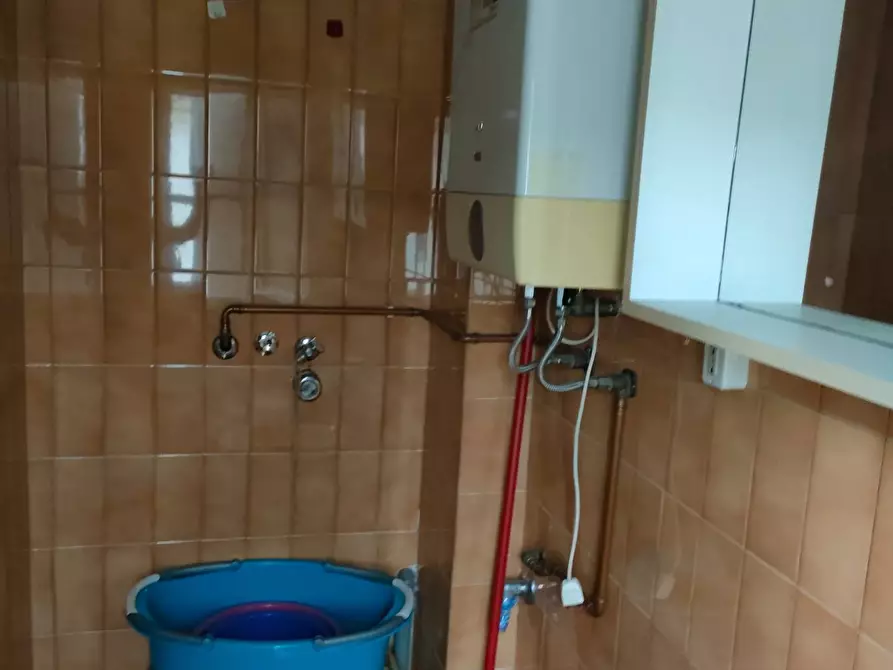 Immagine 25 di Appartamento in vendita  in via Garibaldi a Tresignana