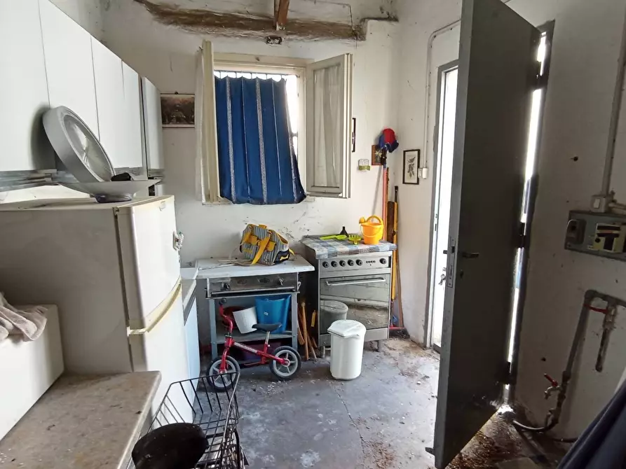 Immagine 28 di Appartamento in vendita  in via Garibaldi a Tresignana