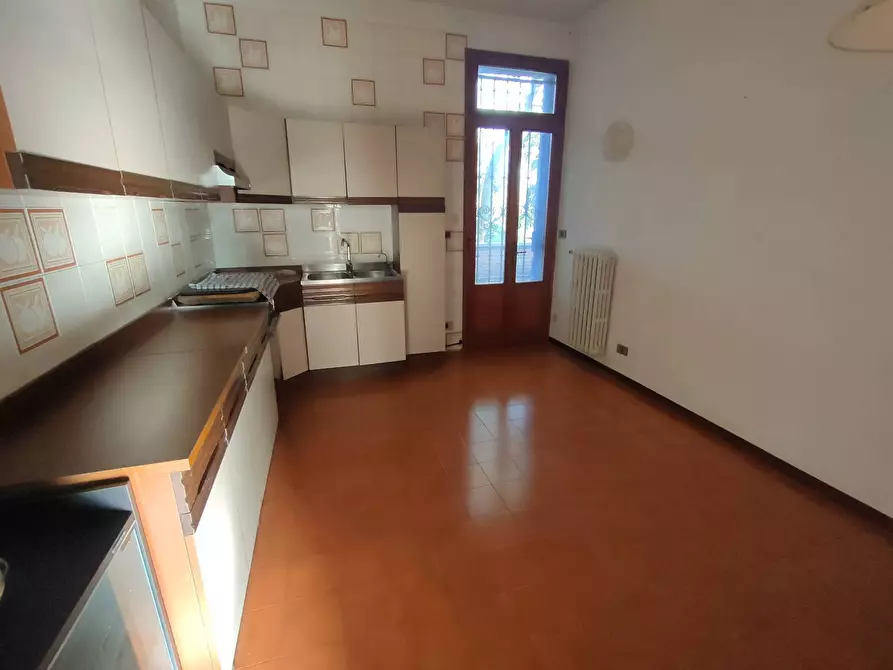 Immagine 9 di Casa bifamiliare in vendita  in Via Pioppa a Ferrara