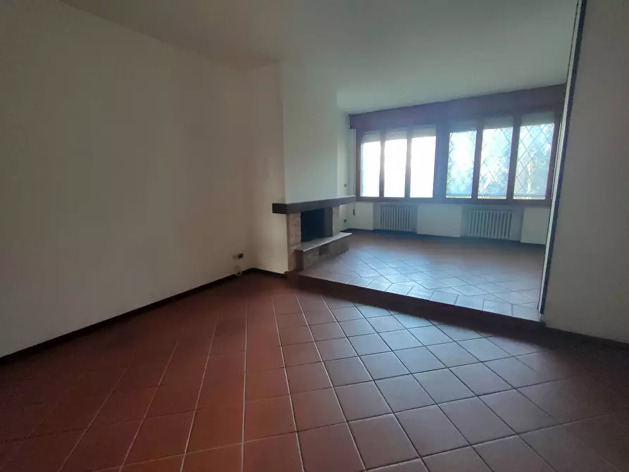 Immagine 10 di Casa bifamiliare in vendita  in Via Pioppa a Ferrara