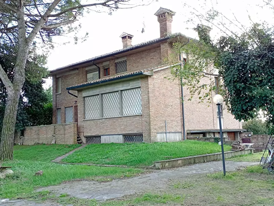 Immagine 4 di Casa bifamiliare in vendita  in Via Pioppa a Ferrara