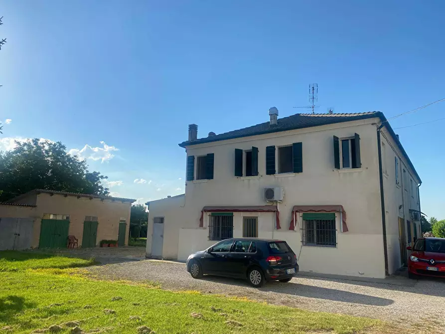 Immagine 1 di Casa bifamiliare in vendita  in via Matteotti a Voghiera