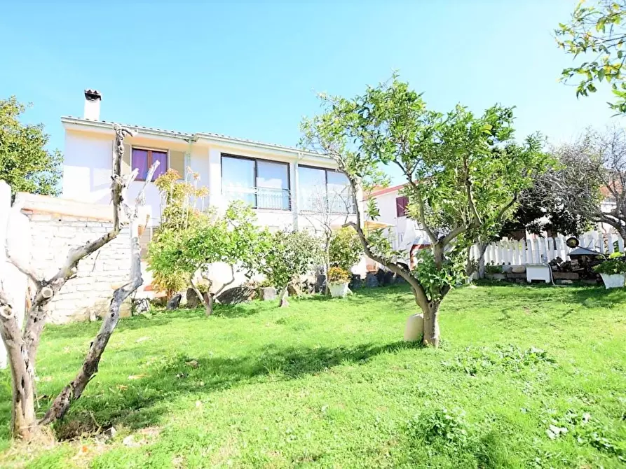 Immagine 1 di Casa indipendente in vendita  in Vico Cala Liberotto a Orosei