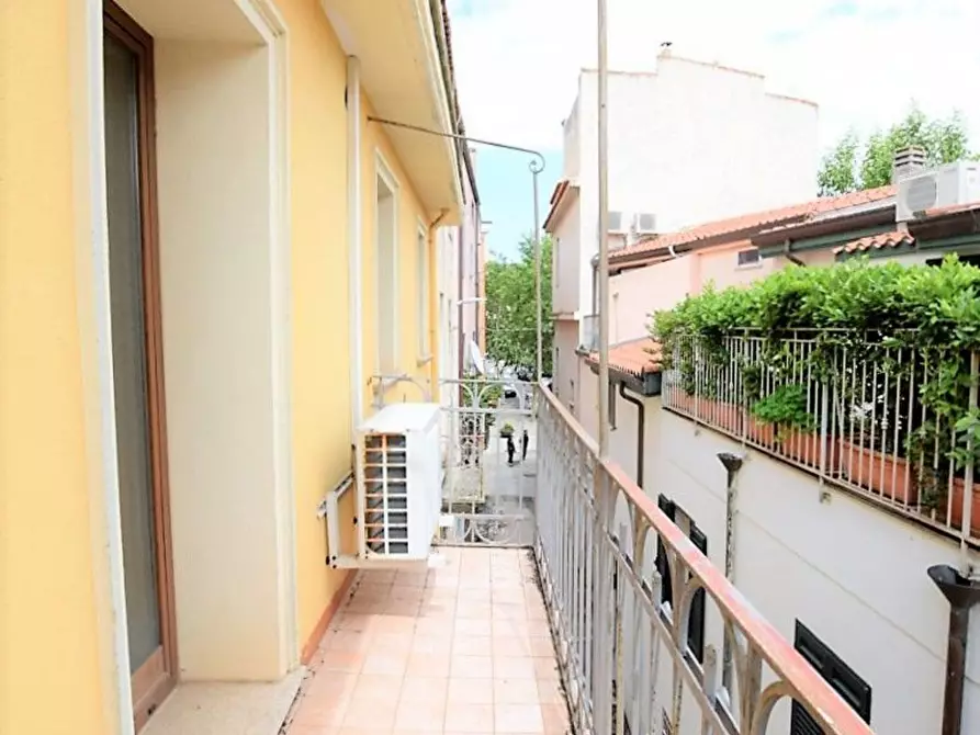 Immagine 1 di Casa indipendente in vendita  in MASSIMO D'AZEGLIO a Nuoro