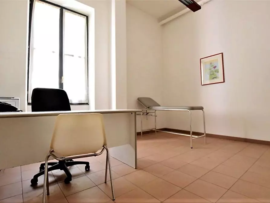 Immagine 7 di Ufficio in vendita  in Caprera a Sassari