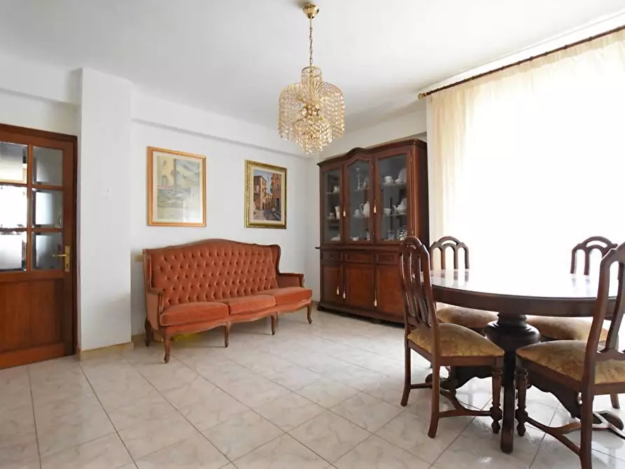 Immagine 1 di Appartamento in vendita  in via Stanis Manca a Sassari