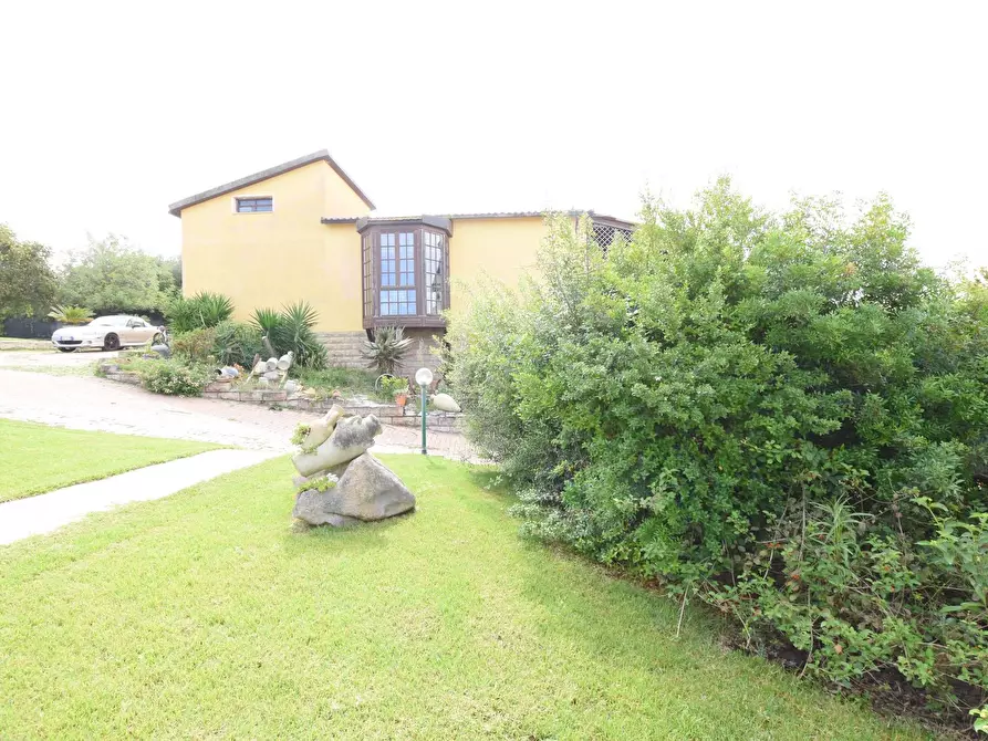 Immagine 22 di Villa in vendita  in SP 132 LA CRUCCA 43, a Sassari