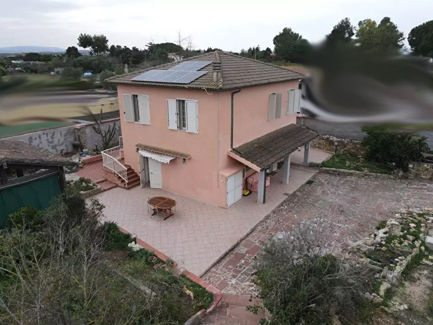 Immagine 1 di Villa in vendita  in via gabriel a Sassari