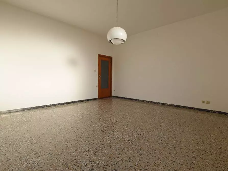 Immagine 3 di Appartamento in vendita  in viale San Francesco a Sassari