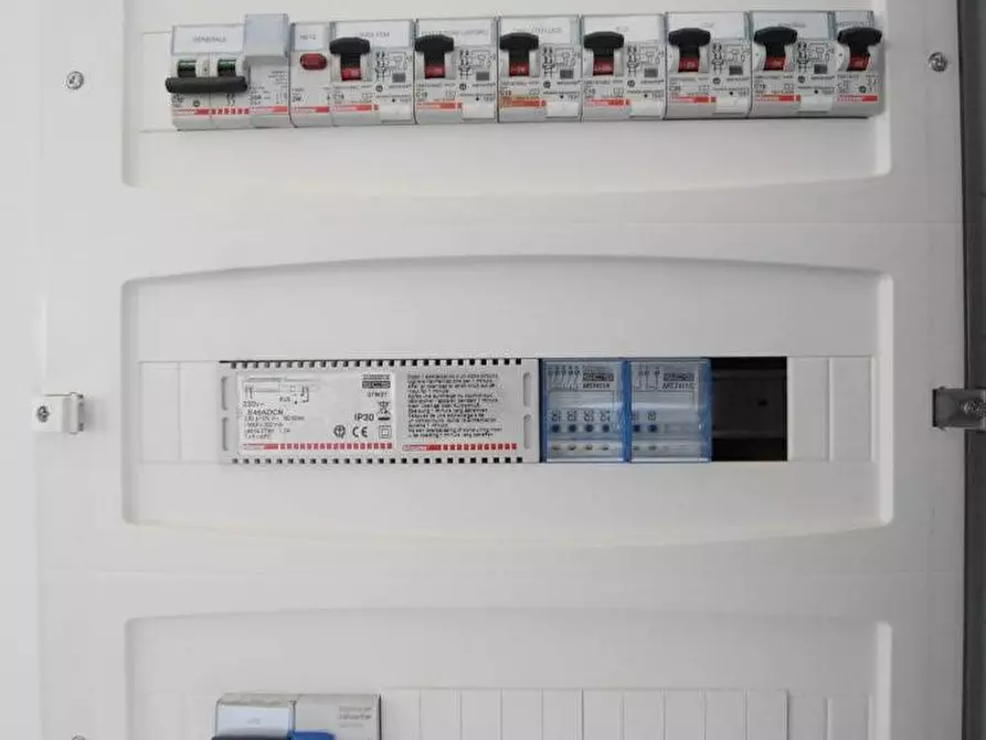 Immagine 9 di Ufficio in vendita  in via Lombardia a Olbia