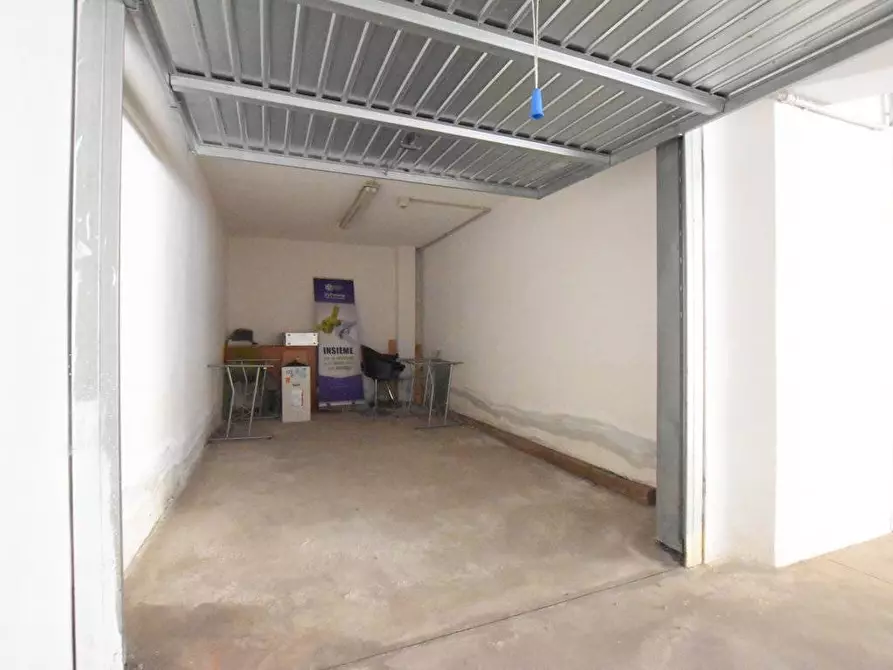 Immagine 19 di Ufficio in vendita  in via Lombardia a Olbia