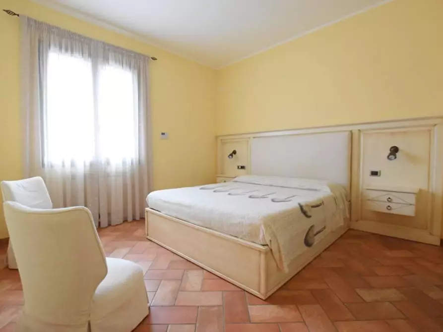 Immagine 16 di Villa in vendita  in via de martini a Sassari