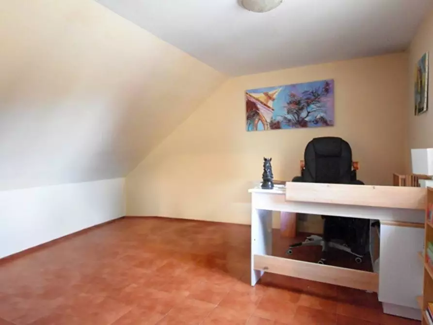 Immagine 30 di Villa in vendita  in via de martini a Sassari