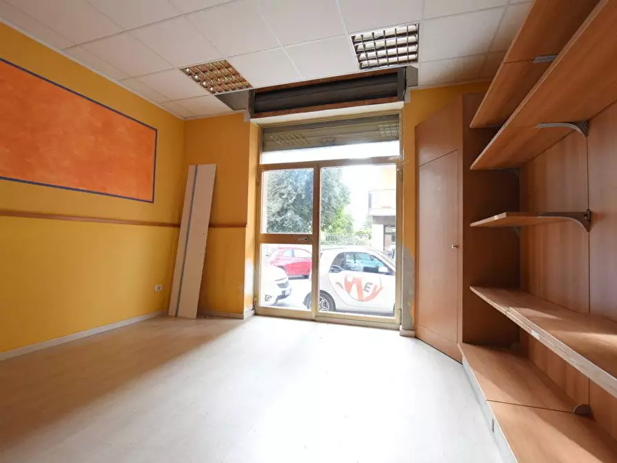 Immagine 4 di Locale commerciale in vendita  in VIA STANIS MANCA a Sassari