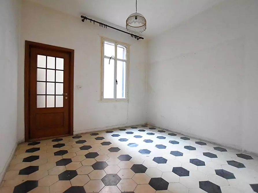 Immagine 1 di Appartamento in vendita  in via Rosello a Sassari