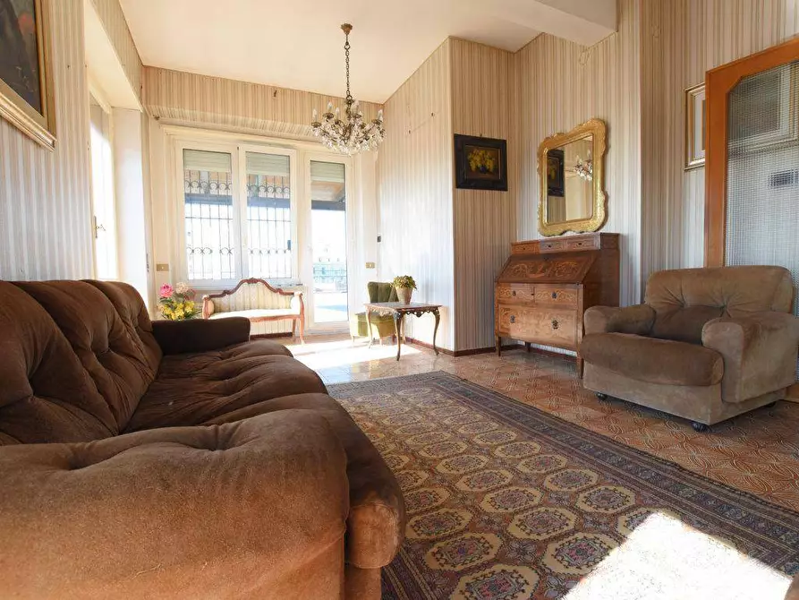 Immagine 22 di Attico in vendita  in Viale Mameli a Sassari