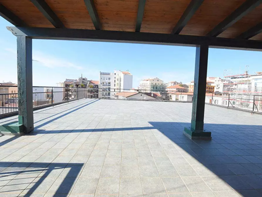 Immagine 26 di Attico in vendita  in Viale Mameli a Sassari