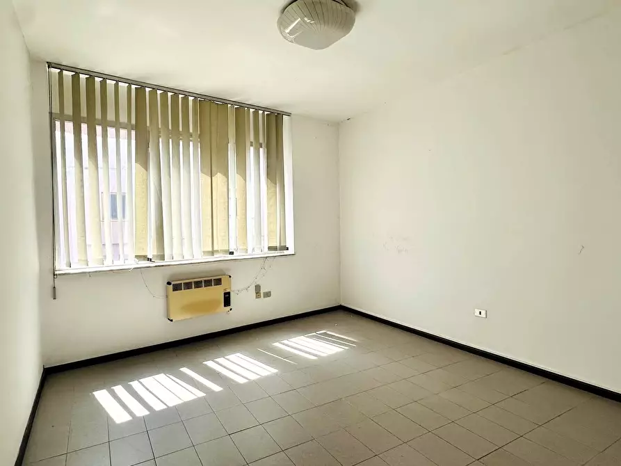 Immagine 5 di Ufficio in vendita  in viale Umberto a Sassari