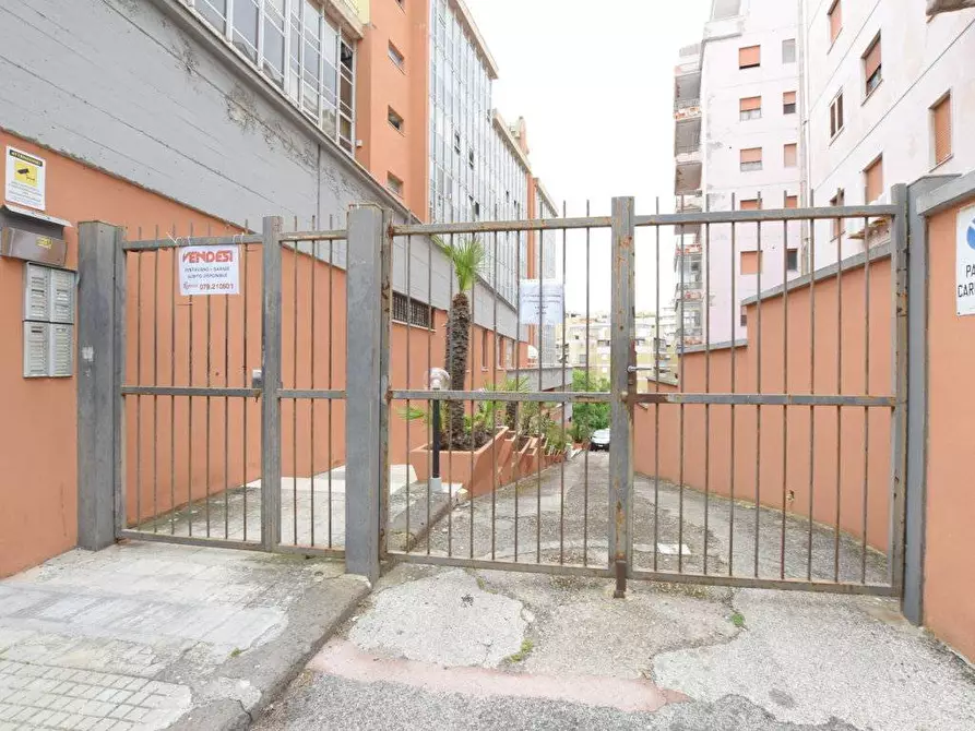 Immagine 14 di Ufficio in vendita  in viale Umberto a Sassari