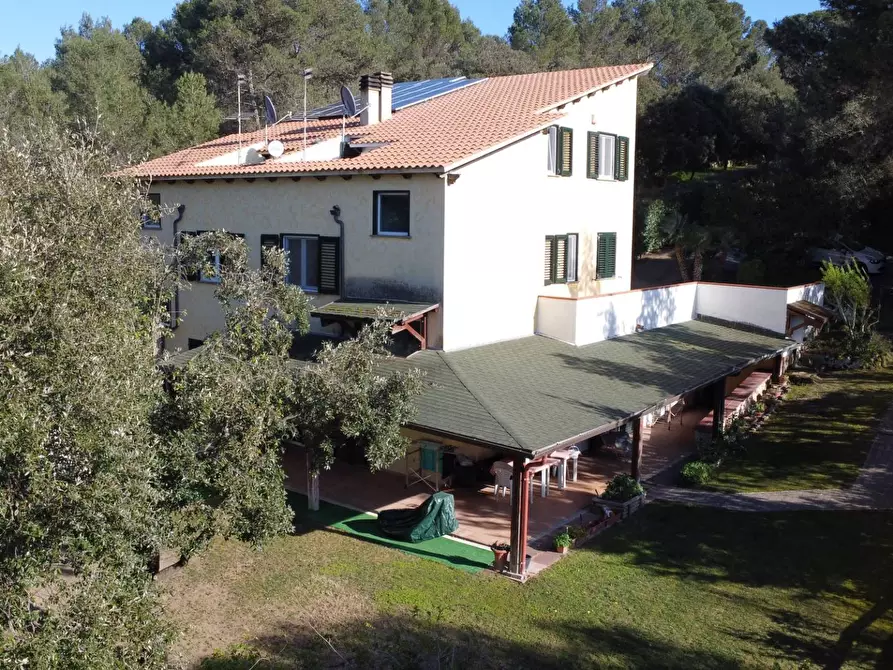 Immagine 5 di Casa bifamiliare in vendita  in S.V. Prunizzedda Serra Secca a Sassari