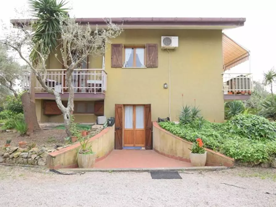 Immagine 22 di Villa in vendita  in S.V. Monte Oro 3° trav. a Sassari