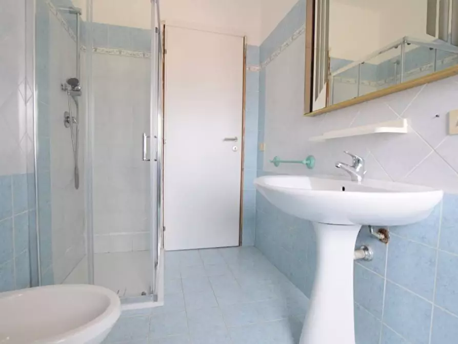 Immagine 22 di Appartamento in vendita  in Via Campidano a Olbia