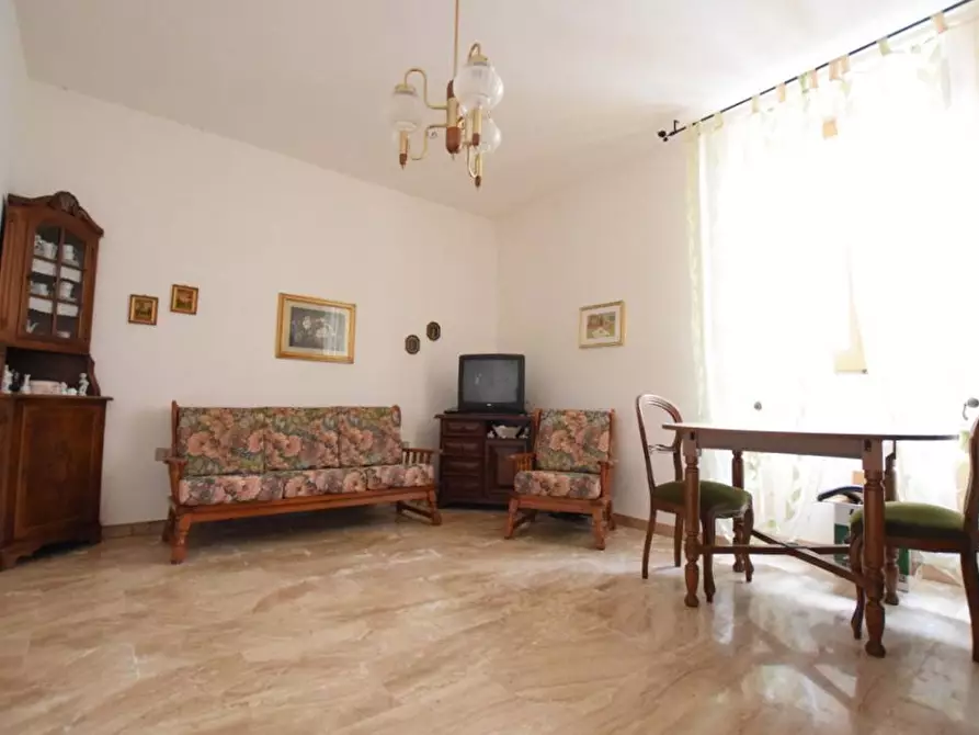 Immagine 2 di Casa indipendente in vendita  in VIA ROMA a Banari