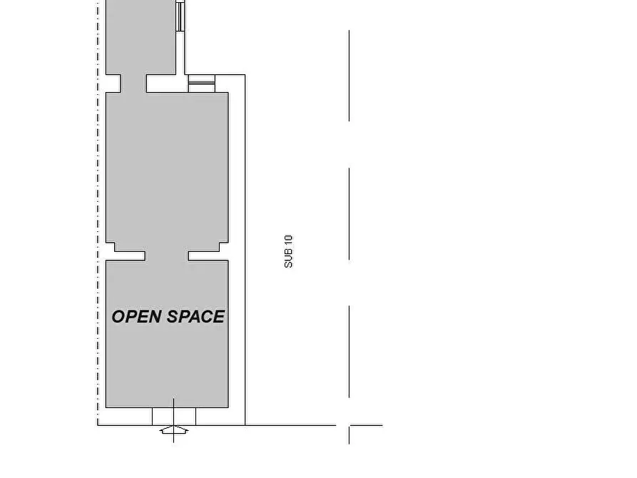 Immagine 19 di Locale commerciale in vendita  in via manno a Sassari