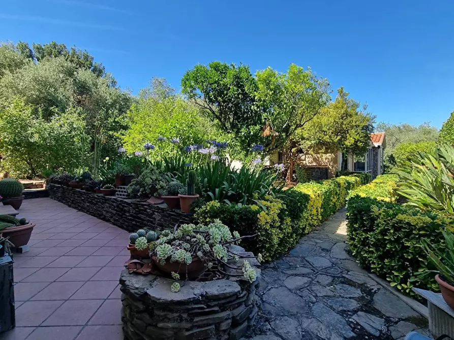 Immagine 25 di Villa in vendita  in Strada vicinale montalè a Sassari