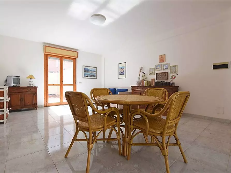 Immagine 3 di Appartamento in vendita  in VIA Montserat a Alghero