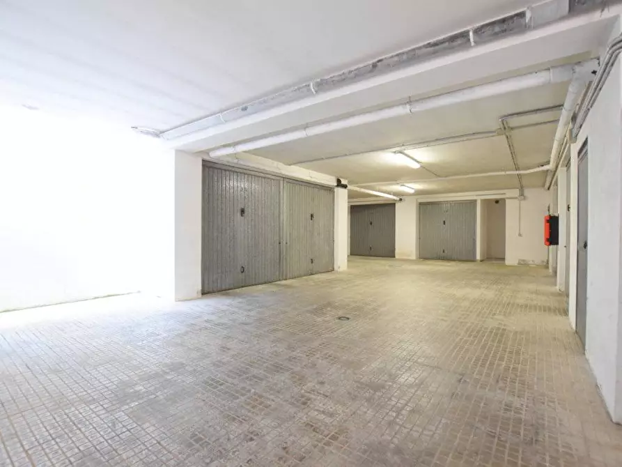 Immagine 19 di Appartamento in vendita  in VIA Montserat a Alghero